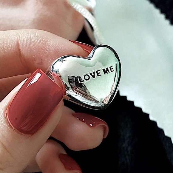 Sterling Silver Plated Love Me Heart Bubble Ring - Picture 3 of 9